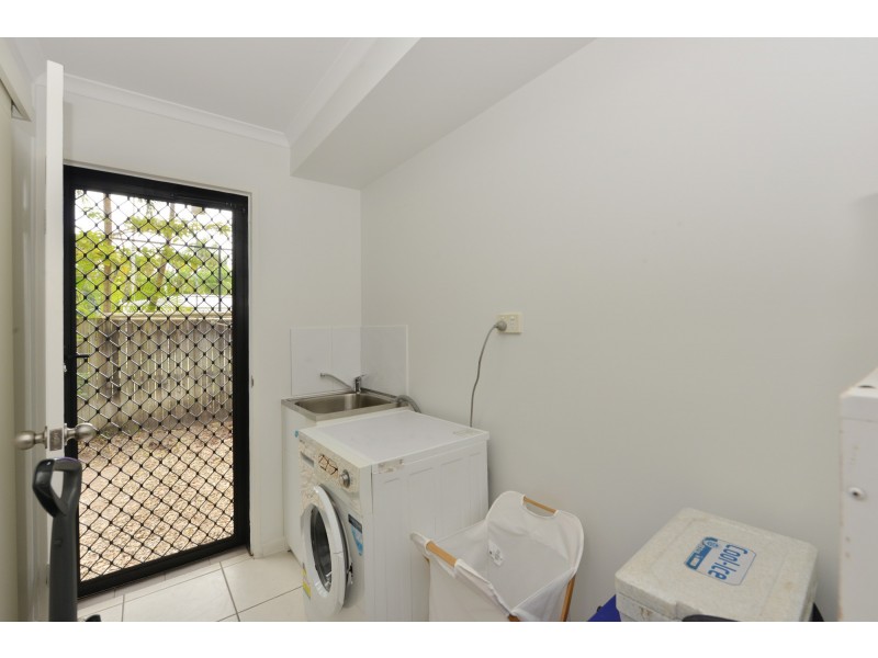 24/33-39 Nautilus Street (Fronds on Nautilus), Port Douglas QLD 4877