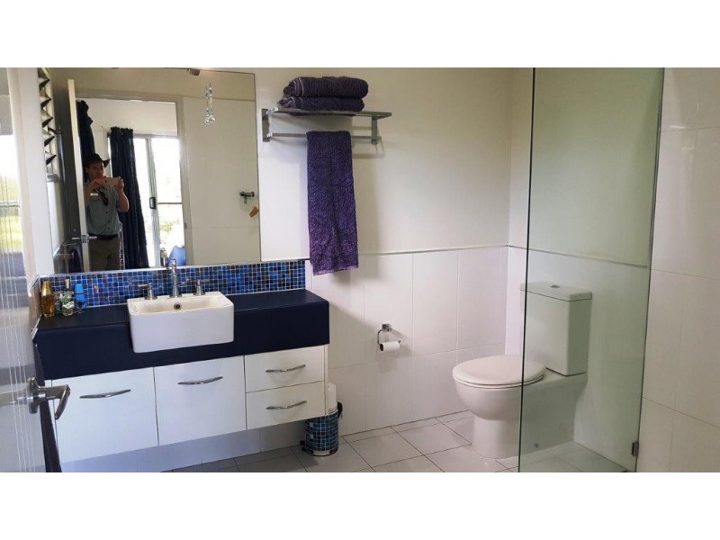 27 Third Street Ayton, Bloomfield QLD 4895