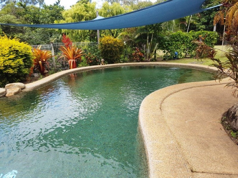 27 Third Street Ayton, Bloomfield QLD 4895