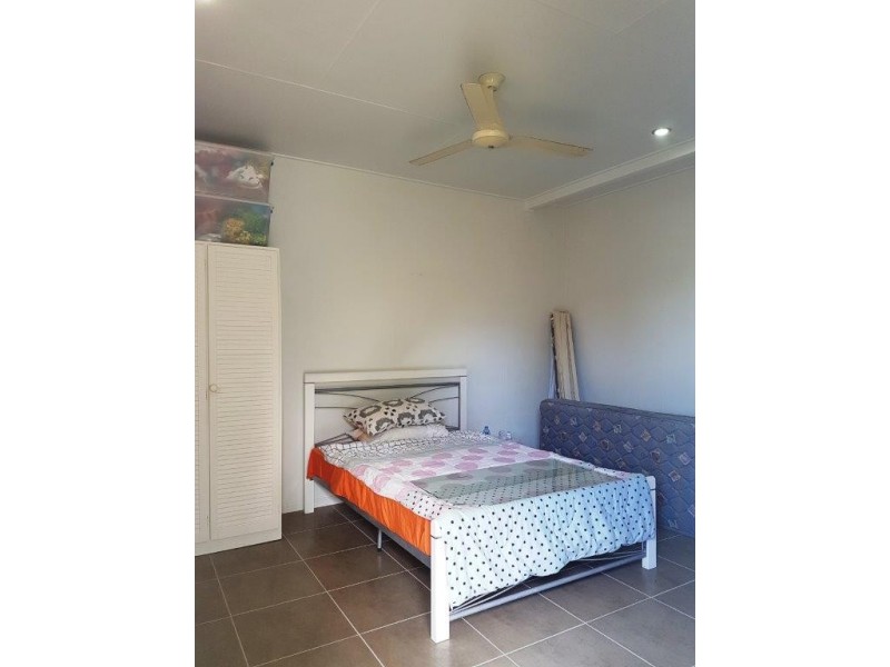 27 Third Street Ayton, Bloomfield QLD 4895