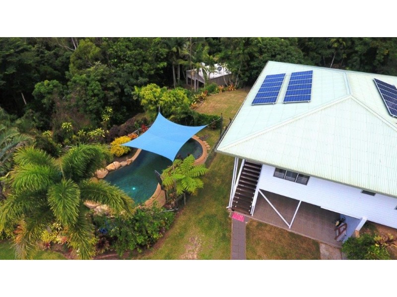 27 Third Street Ayton, Bloomfield QLD 4895