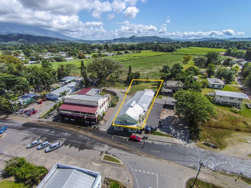 30 Mill Street, Mossman QLD 4873