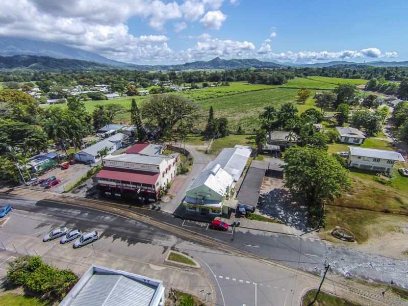 30 Mill Street, Mossman QLD 4873