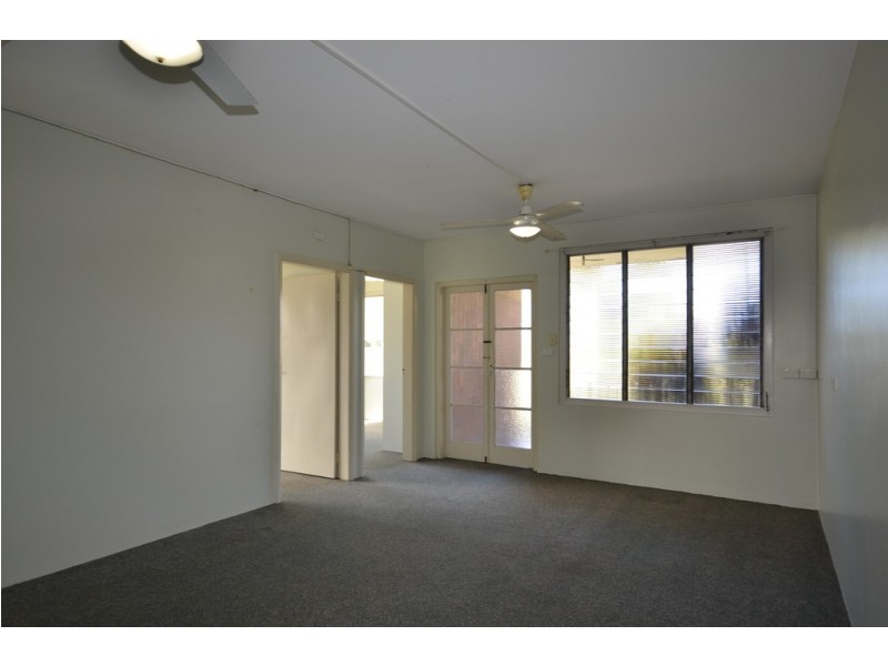 2/49 Front St, Mossman QLD 4873
