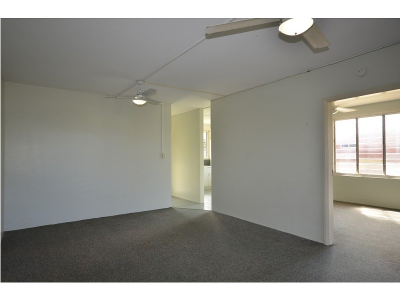 2/49 Front St, Mossman QLD 4873