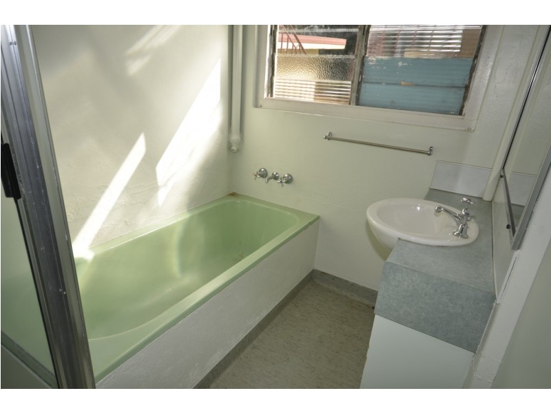 2/49 Front St, Mossman QLD 4873