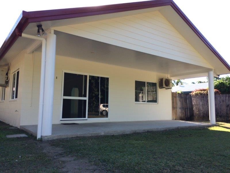 1/121 Bougainvilia Street, Cooya Beach QLD 4873