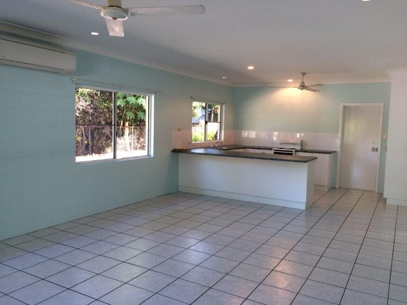 1/121 Bougainvilia Street, Cooya Beach QLD 4873