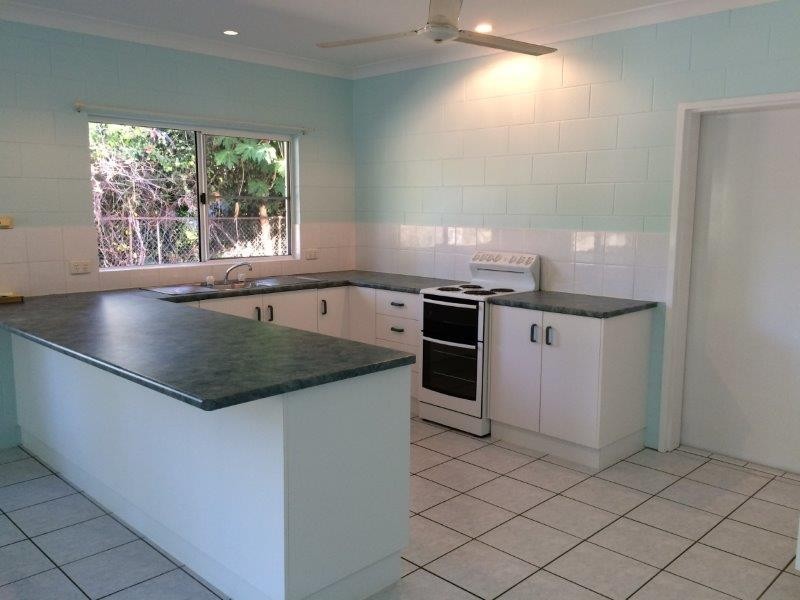 1/121 Bougainvilia Street, Cooya Beach QLD 4873