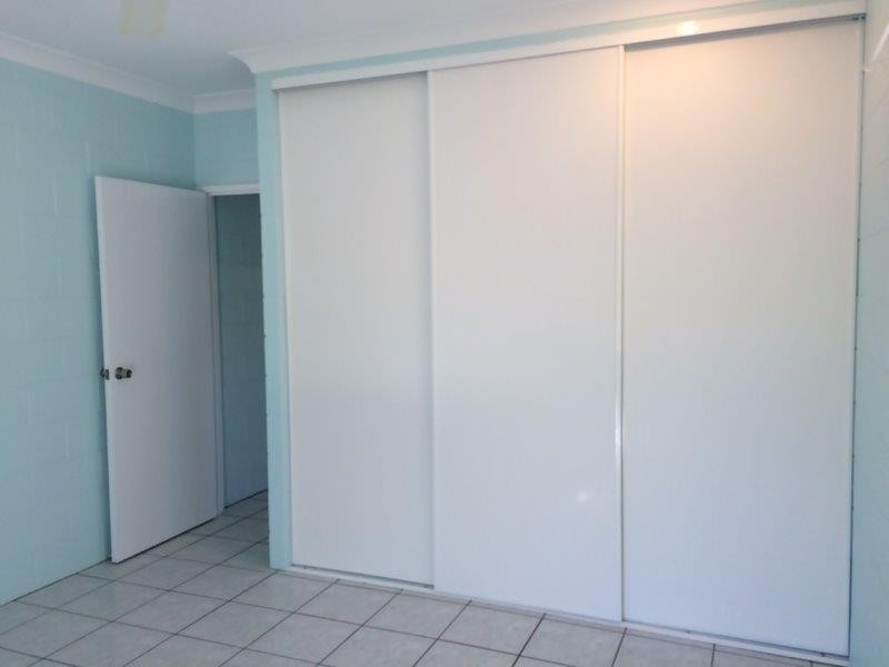 1/121 Bougainvilia Street, Cooya Beach QLD 4873