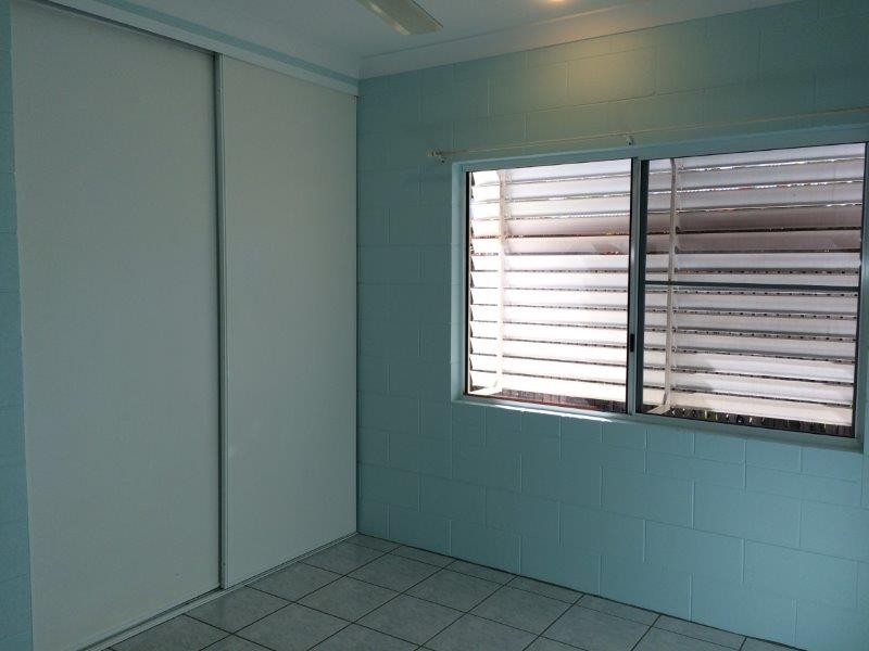 1/121 Bougainvilia Street, Cooya Beach QLD 4873