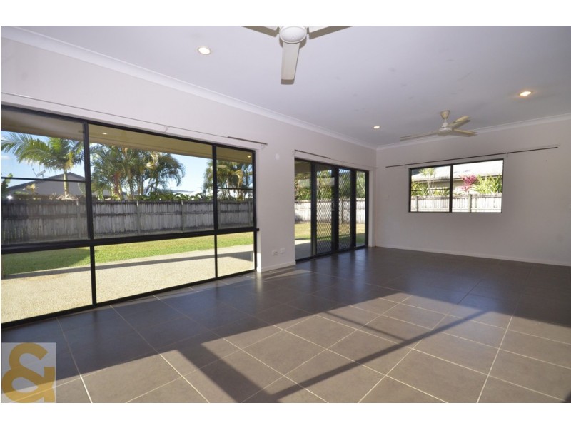 34 JOHNSTON ROAD, Mossman QLD 4873
