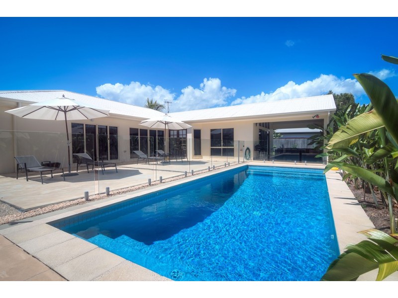 5 SUNBIRD CLOSE, Port Douglas QLD 4877