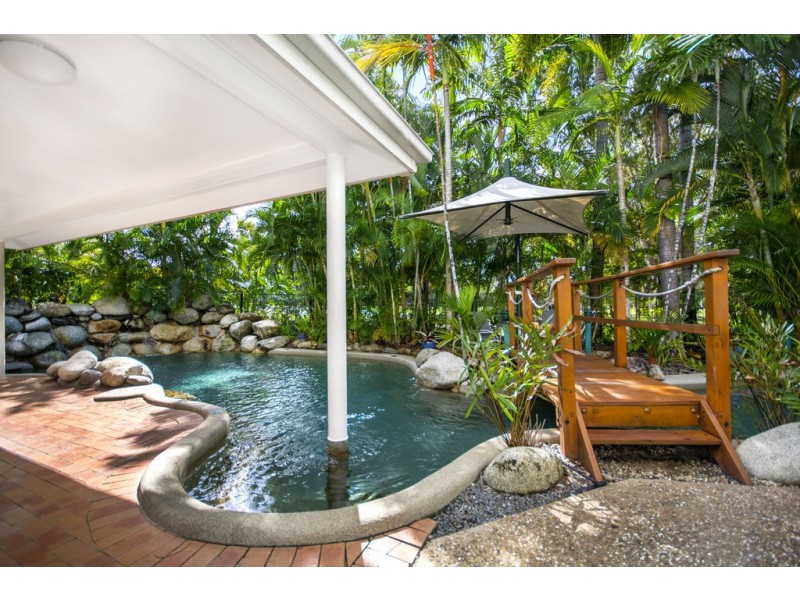 Unit 102 Coral Apartments, 9-11 Blake Street, Port Douglas QLD 4877