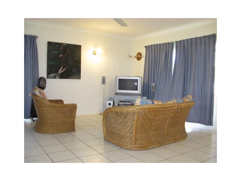 Cooya Beach QLD 4873