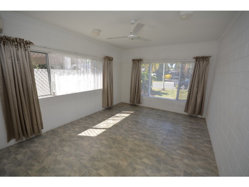 28 Agincourt Street, Port Douglas QLD 4877