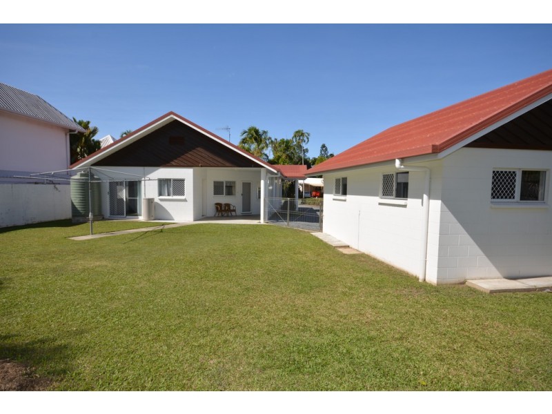 28 Agincourt Street, Port Douglas QLD 4877