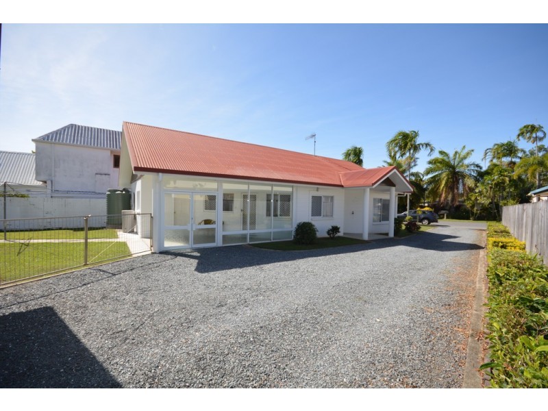 28 Agincourt Street, Port Douglas QLD 4877