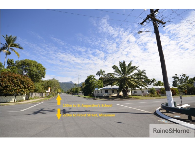 9 OWEN STREET, Mossman QLD 4873