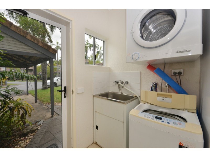 25/121-137 Port Douglas Road (Reef Resort), Port Douglas QLD 4877