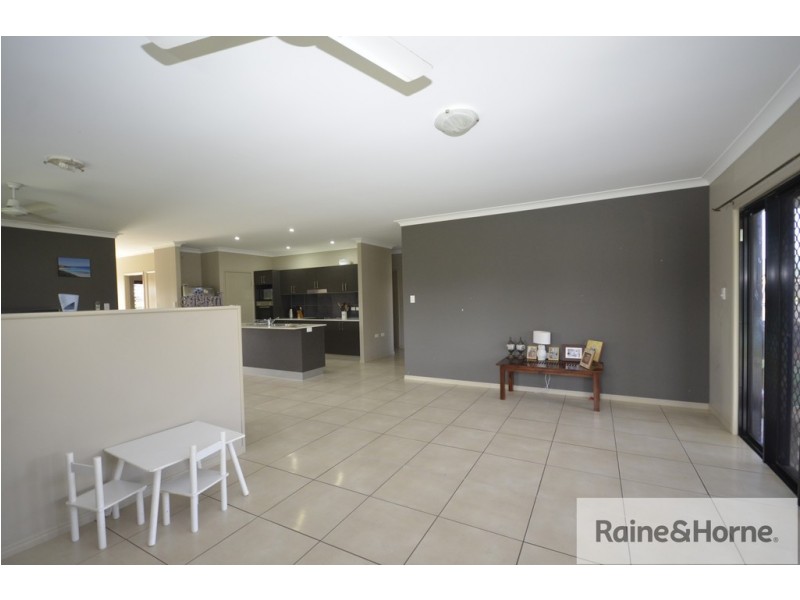 3 SPOONBILL CLOSE, Mossman QLD 4873