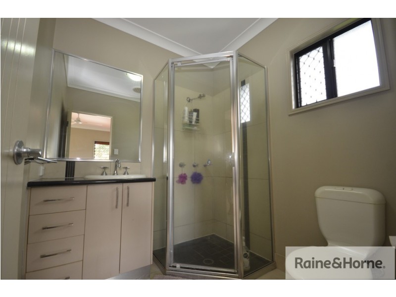 3 SPOONBILL CLOSE, Mossman QLD 4873