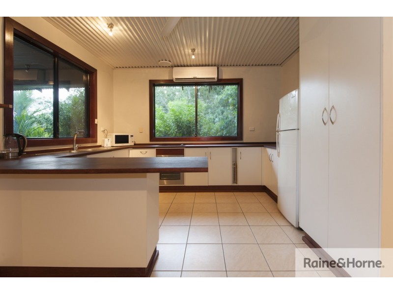 17 COOYA BEACH ROAD, Cooya Beach QLD 4873