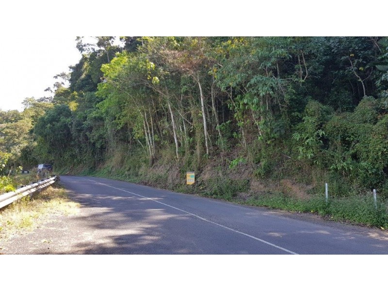 9 Bloomfield Road, Bloomfield QLD 4895