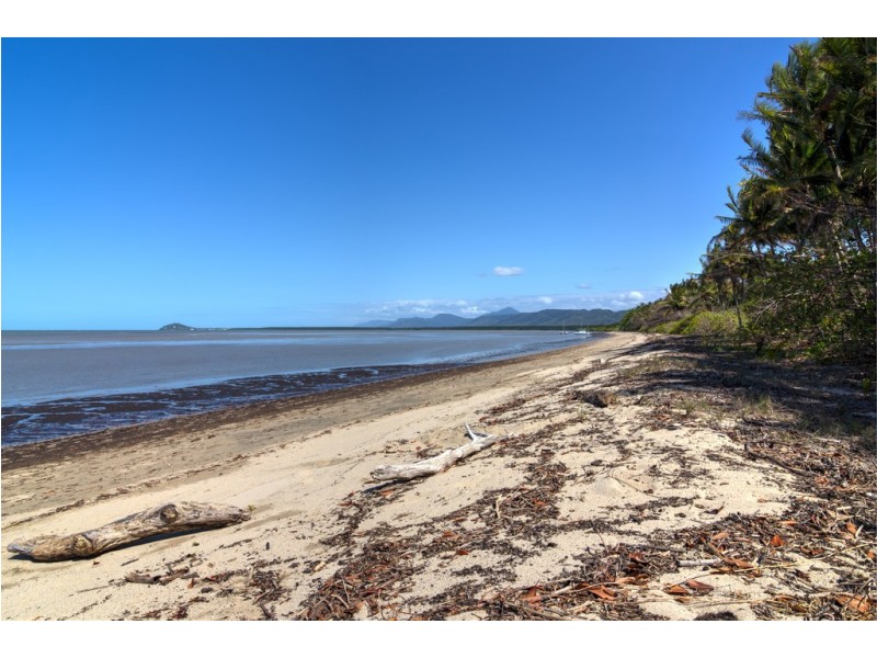 23 Bougainvilia Street, Cooya Beach QLD 4873