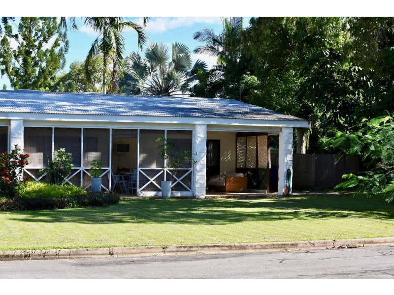 Unit 2/9 Spinnaway Close, Port Douglas QLD 4877