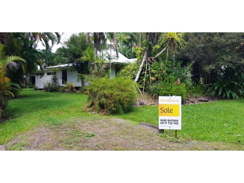 2 Douglas Street, Daintree QLD 4873