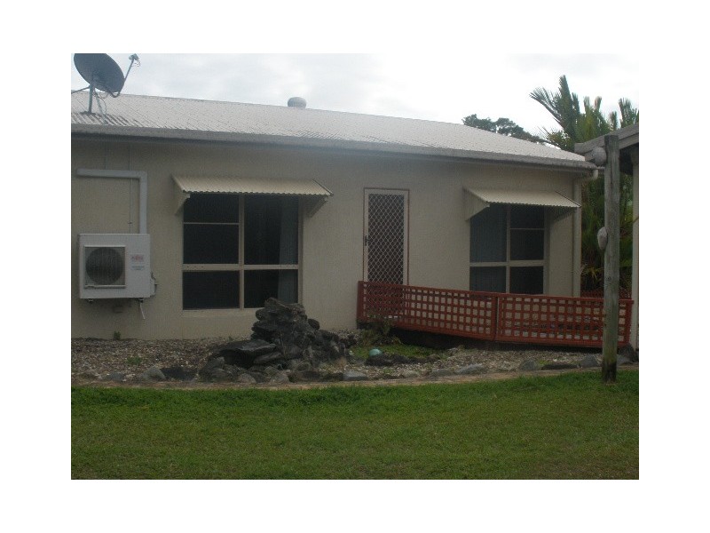 Cooya Beach QLD 4873