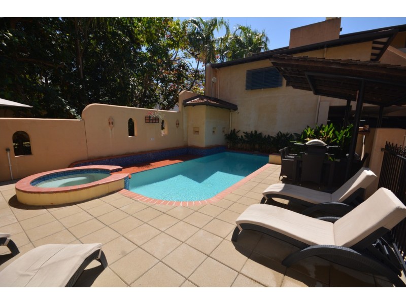 16/41 Macrossan Street, Villa San Michele, Port Douglas QLD 4877