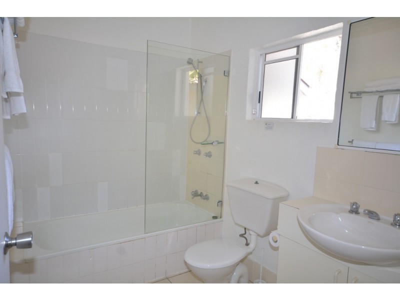 98 121-137 PORT DOUGLAS ROAD (Reef Resort), Port Douglas QLD 4877