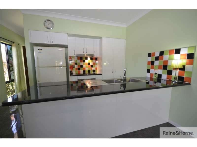 10 SPOONBILL CLOSE, Mossman QLD 4873