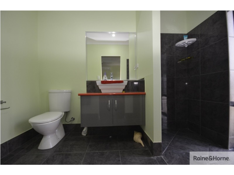 10 SPOONBILL CLOSE, Mossman QLD 4873