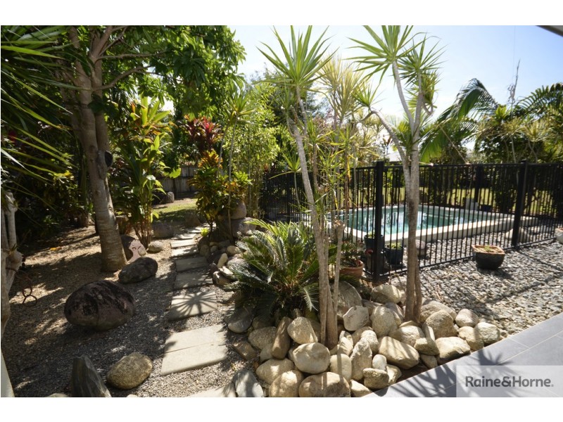 10 SPOONBILL CLOSE, Mossman QLD 4873