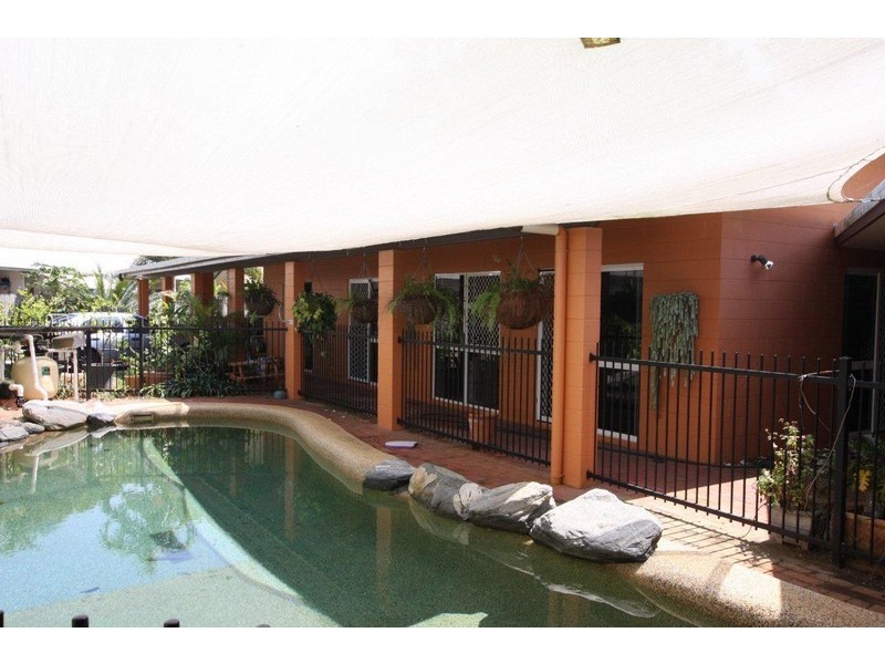Port Douglas QLD 4877
