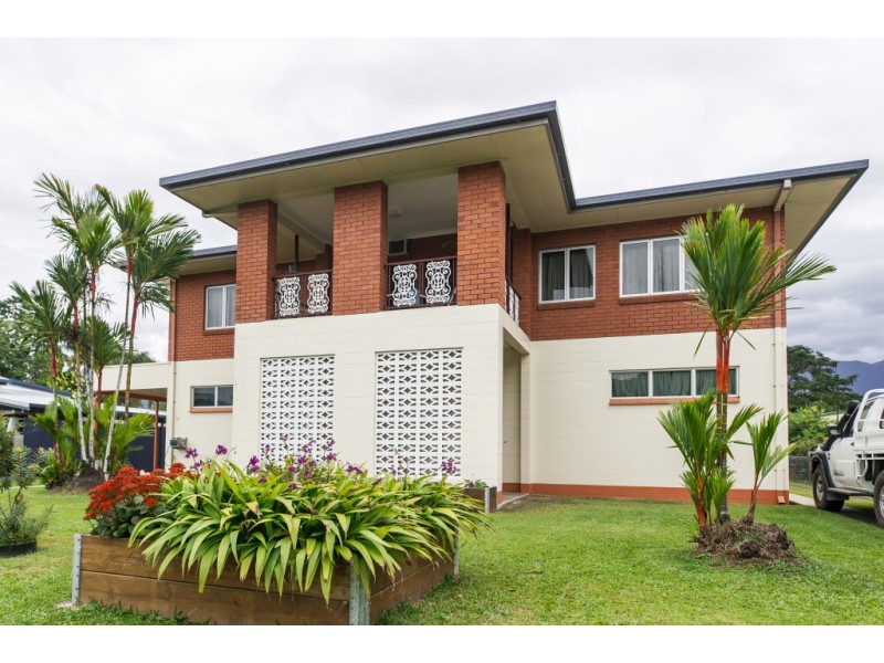 22 MOSSMAN STREET, Mossman QLD 4873