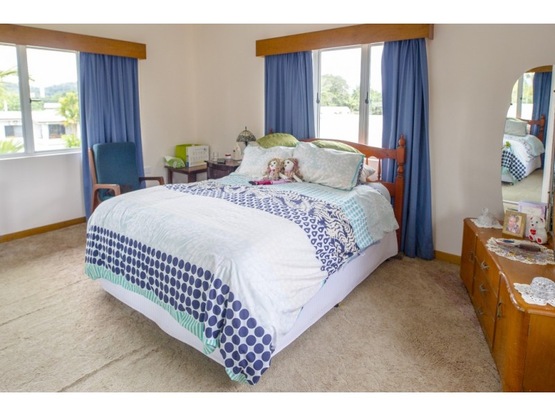 22 MOSSMAN STREET, Mossman QLD 4873