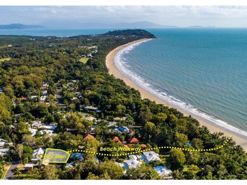 11 ANDREWS CLOSE, Port Douglas QLD 4877