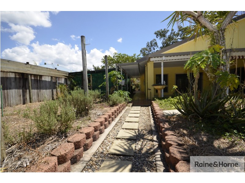 40 JOHNSTON ROAD, Mossman QLD 4873