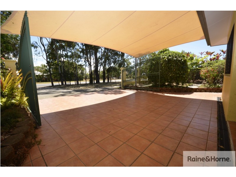 40 JOHNSTON ROAD, Mossman QLD 4873