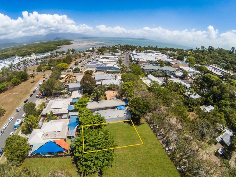 29 Warner Street, Port Douglas QLD 4877