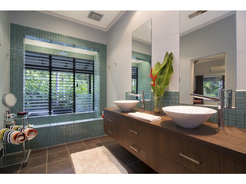 282 Mossman-Mt Molloy Road, Shannonvale QLD 4873
