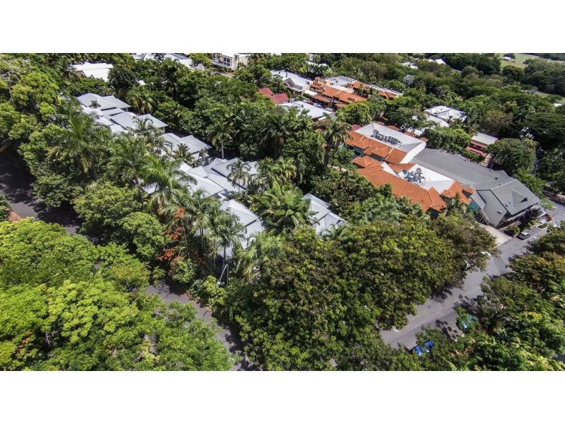 Villa 1, 31-39 Murphy Street (Latitude 16), Port Douglas QLD 4877