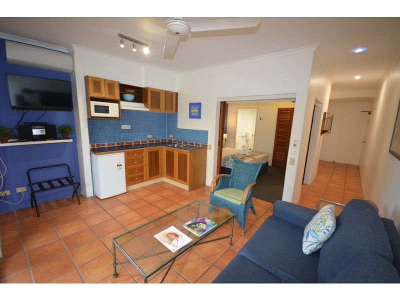 32/62-64 Davidson Street (Reef Club), Port Douglas QLD 4877