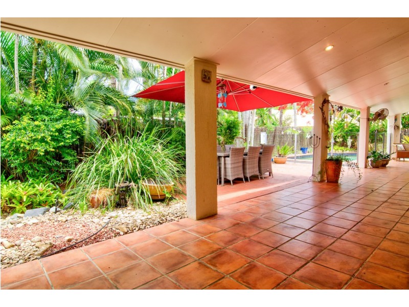 25 Endeavour Street, Port Douglas QLD 4877