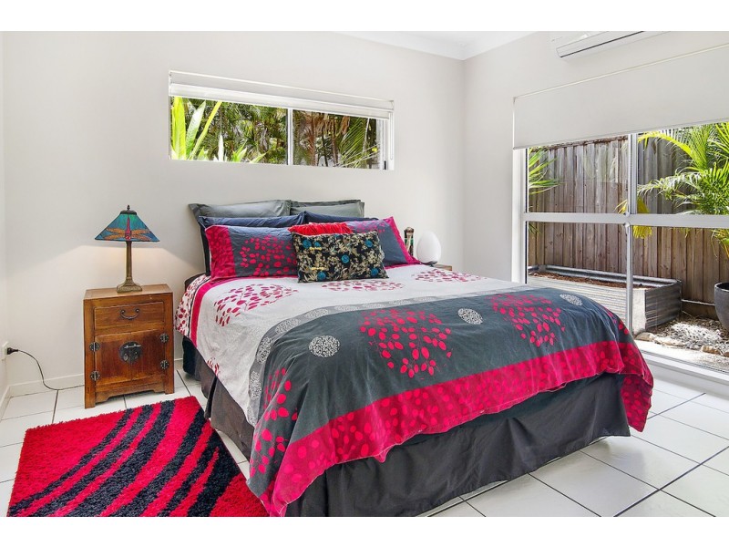 25 Endeavour Street, Port Douglas QLD 4877