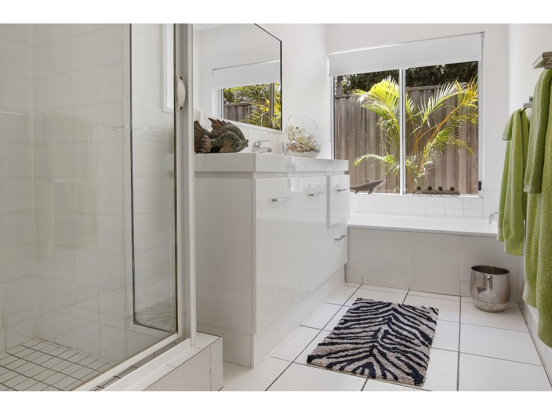 25 Endeavour Street, Port Douglas QLD 4877